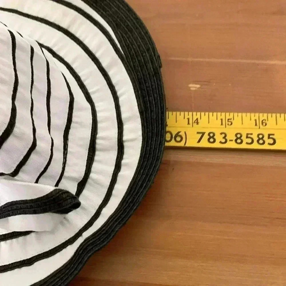 Unbranded bucket hat with a cute bow . Navy  blue with white. - Picture 4 of 4